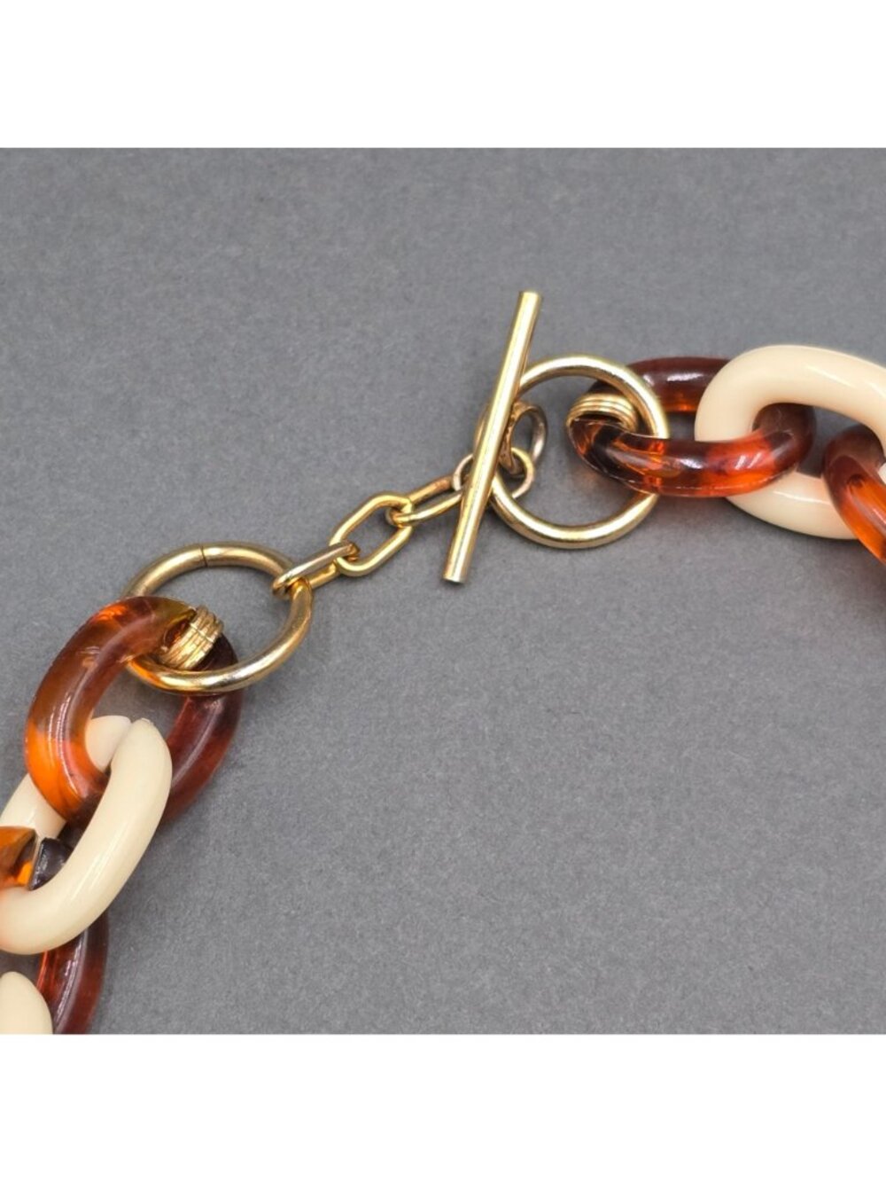 Vintage Lucite Chain Link Statement Necklace 28" Cream Tortoiseshell - Picture 6 of 11